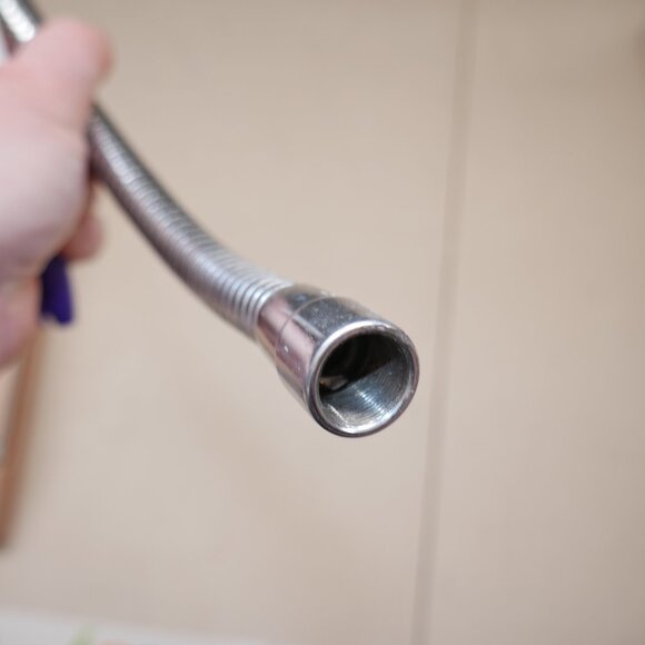 Lot of 2 Realistic Super Cardioid Dynamic Microphones + Stand 33-992C 33-992D - Picture 9 of 14